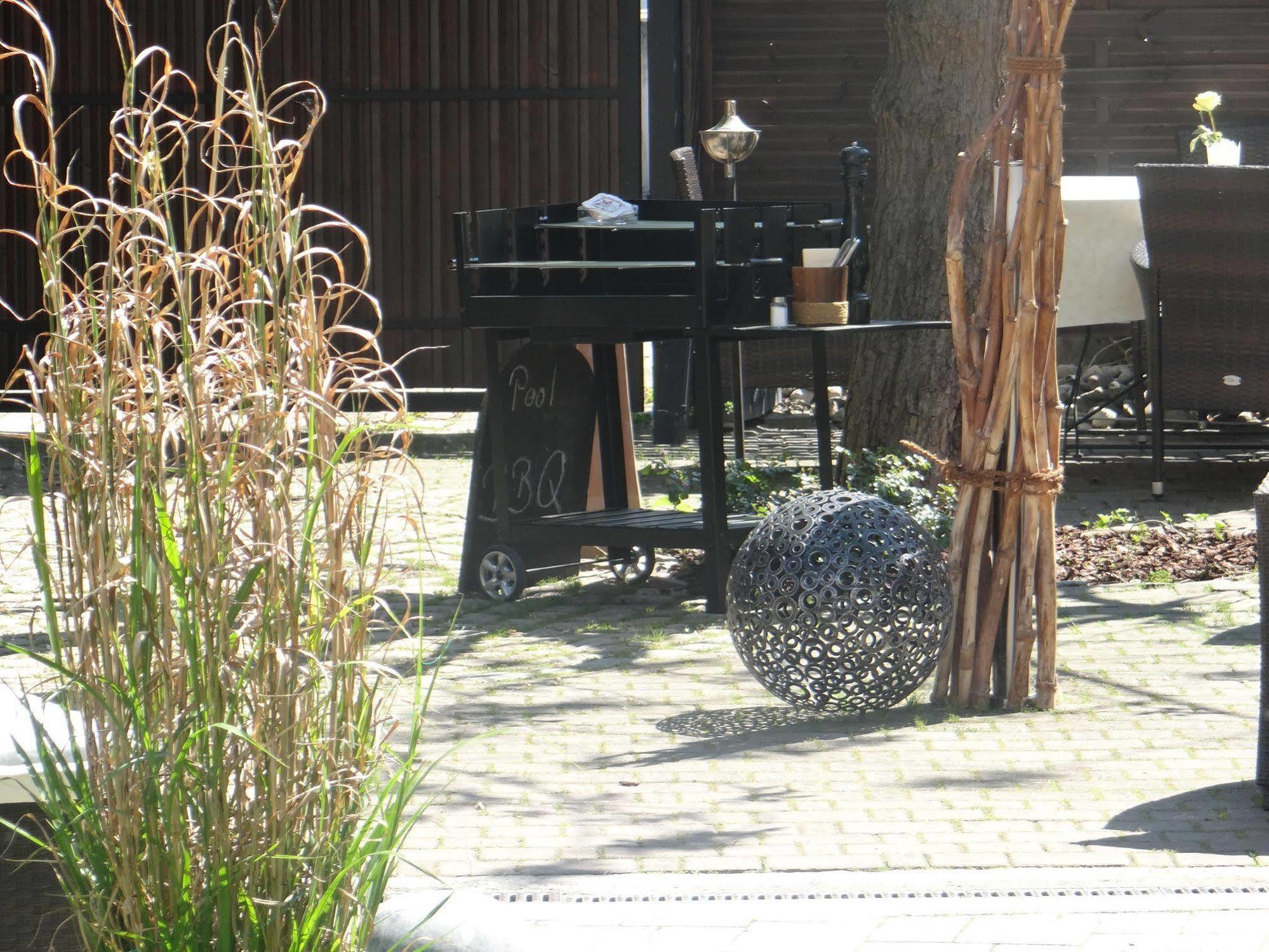 Hotel Schuetzenhof Spa Garden Bürstadt Buitenkant foto